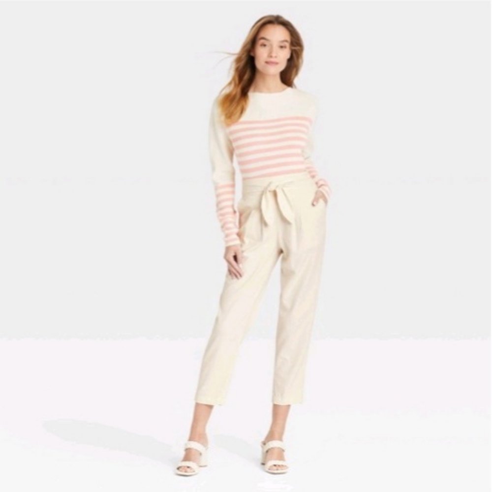 Women's Mid-Rise Relaxed Fit Tapered Pants - Who What Wear™ Cream XL NWT